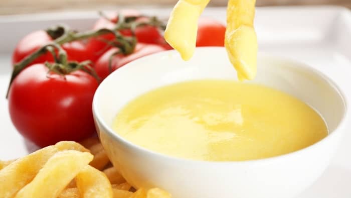 Cheese Sauce For Fries and Nachos Recip