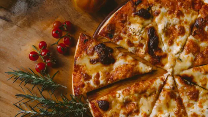  Is Pizza Hut gluten-free crust good?